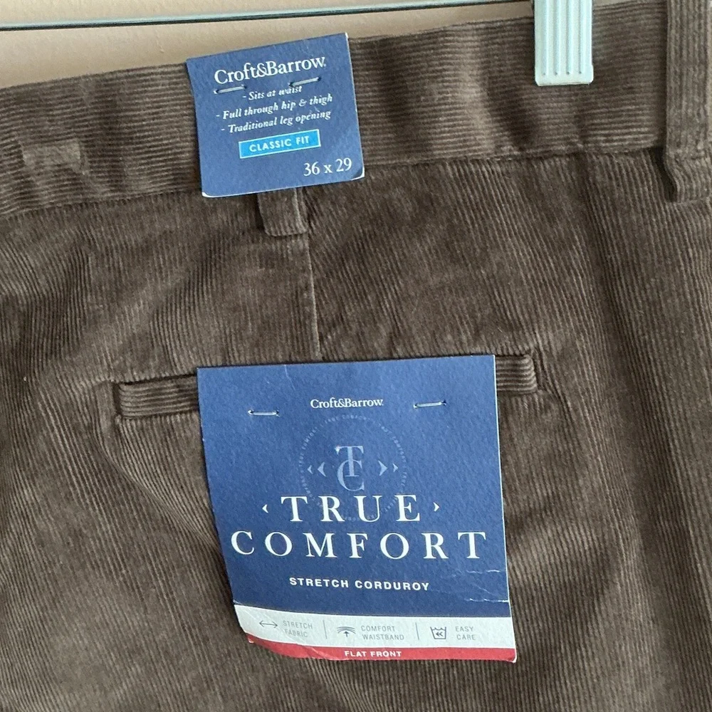 NWTClassic Men's Corduroy Trousers in Rich Brown size 36/29 - Picture 3 of 5